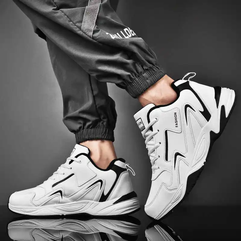 Sepatu kets olahraga untuk pri - Tech Accessories For College ulasan dan harga